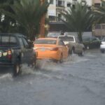un-coche-en-una-calle-e266f540-100d18b8-focus-0-0-896-504-1