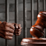 Jueza condena a cinco años de prisión a hombre por abuso sexual y pornografía infantil - Imagen