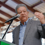 Leonel Fernández califica de inaceptables las tandas de apagones y el aumento de la tarifa eléctrica - Imagen