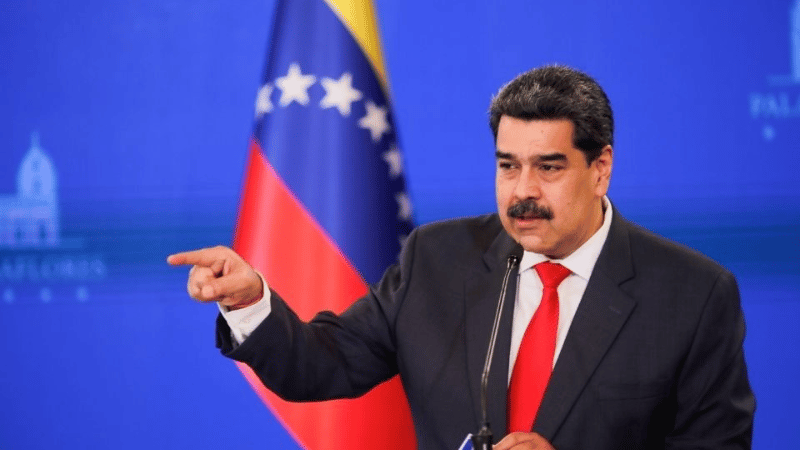 Maduro califica de "cipayo" al gobierno de Abinader tras la confiscación de una aeronave vinculada a Venezuela - Imagen