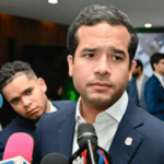 Senador Omar Fernández urge fortalecer seguridad fronteriza tras retiro de financiamiento de EE.UU. a misión de paz en Haití - Imagen