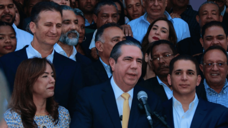 Francisco Javier García oficializa su aspiración presidencial en el PLD - Imagen