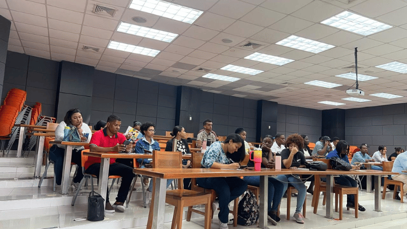 Inicia Diplomado en Oratoria y Maestría de Ceremonia en la UASD Barahona - Imagen