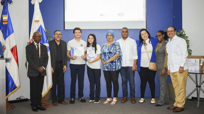 INPOSDOM convoca la 54ª edición del "Concurso Juvenil Internacional de Composiciones Epistolares 2025" - Imagen
