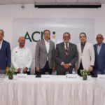 Modesto Guzmán se reúne con comerciantes e industriales de Santiago - Imagen