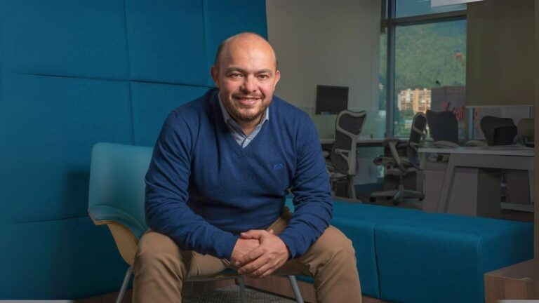 Inteligencia artificial y turismo: la tecnología transforma la experiencia del viajero - Imagen