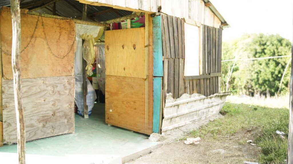 Hábitat para la Humanidad República Dominicana alerta sobre niveles críticos de hacinamiento: el 75% de los hogares dominicanos carecen de espacio digno - Imagen