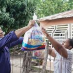DASAC garantiza alimentación e inicia reparación de techos a familias afectadas por ventarrón en San Juan de la Maguana - Imagen