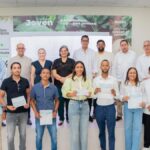 Campo Joven lleva casi RD$3 millones a tasa cero a jóvenes productores de Hato Mayor - Imagen